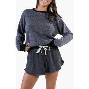 Feat‎ Blanket Blend Shorts Women’s Medium